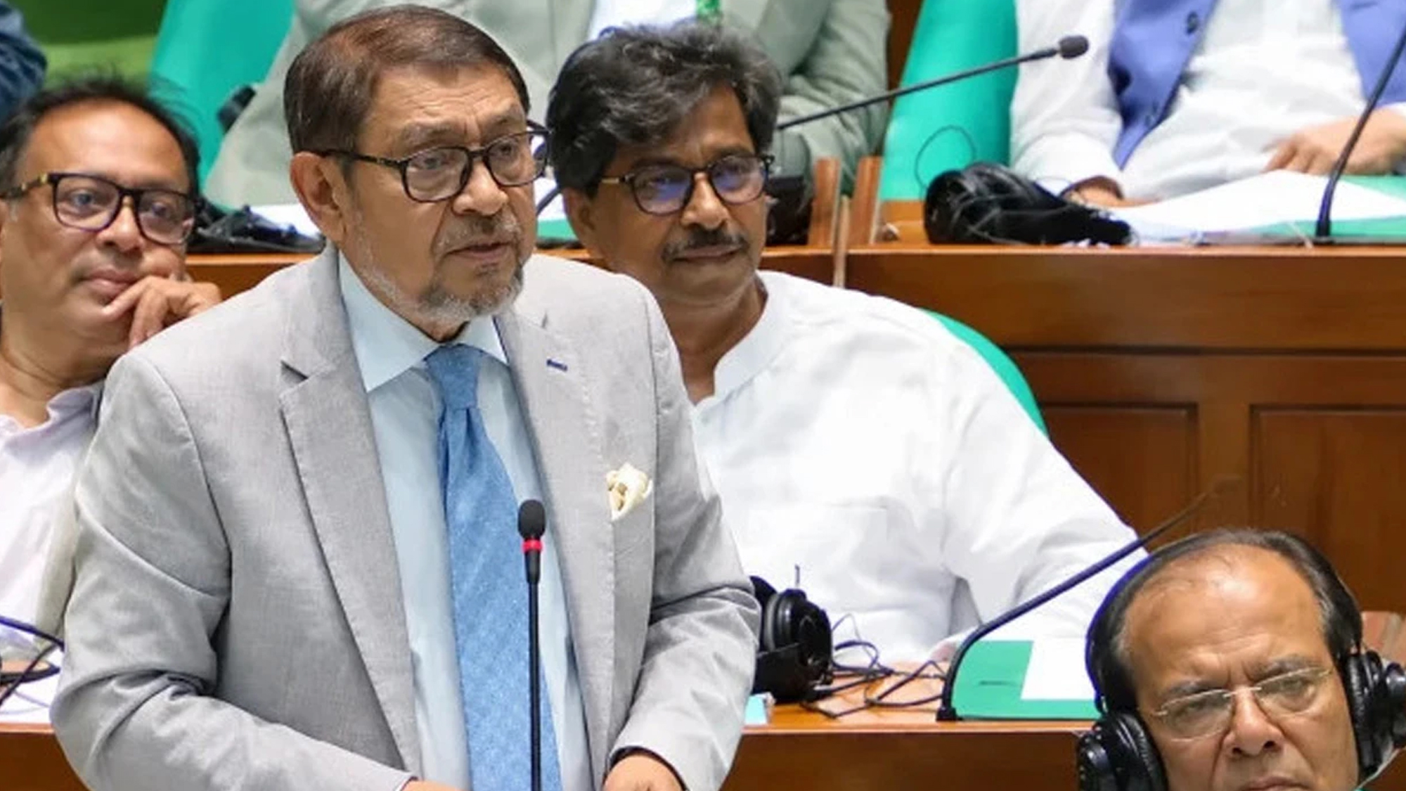 সরকারি হাসপাতালে চিকিৎসকের ১১ হাজার ৪৯৫ পদ শূন্য