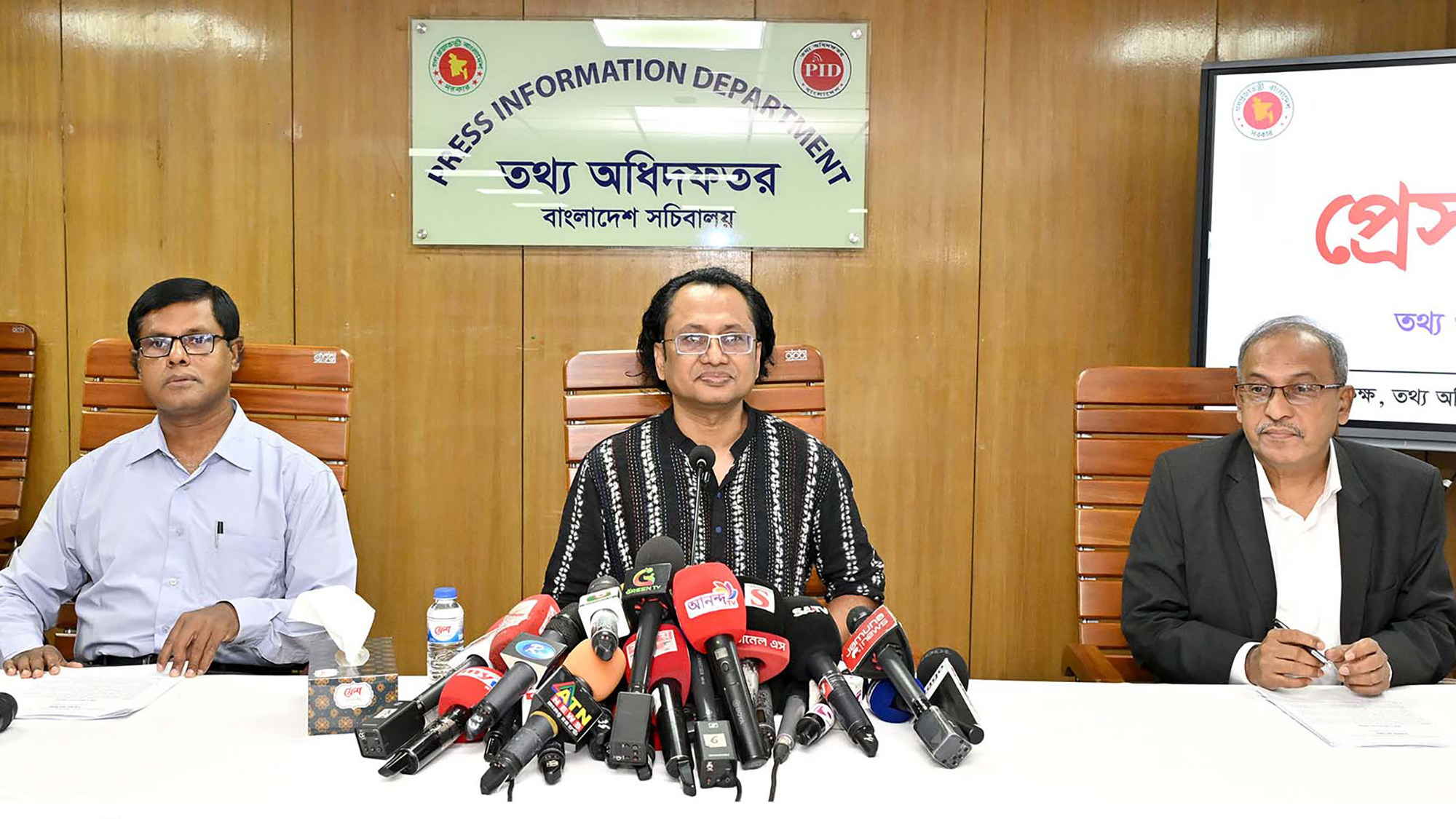 ভারতের সঙ্গে সম্পর্ক সহজ করতে হাসিনাসহ অন্যদের ফেরত জরুরি