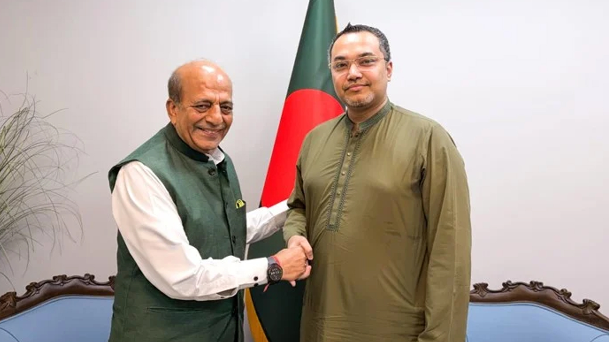 ভারতে পলাতক আসামিরা যাতে অস্থিতিশীলতা সৃষ্টি করতে না পারে: হাইকমিশনারকে মাহদী আমিন