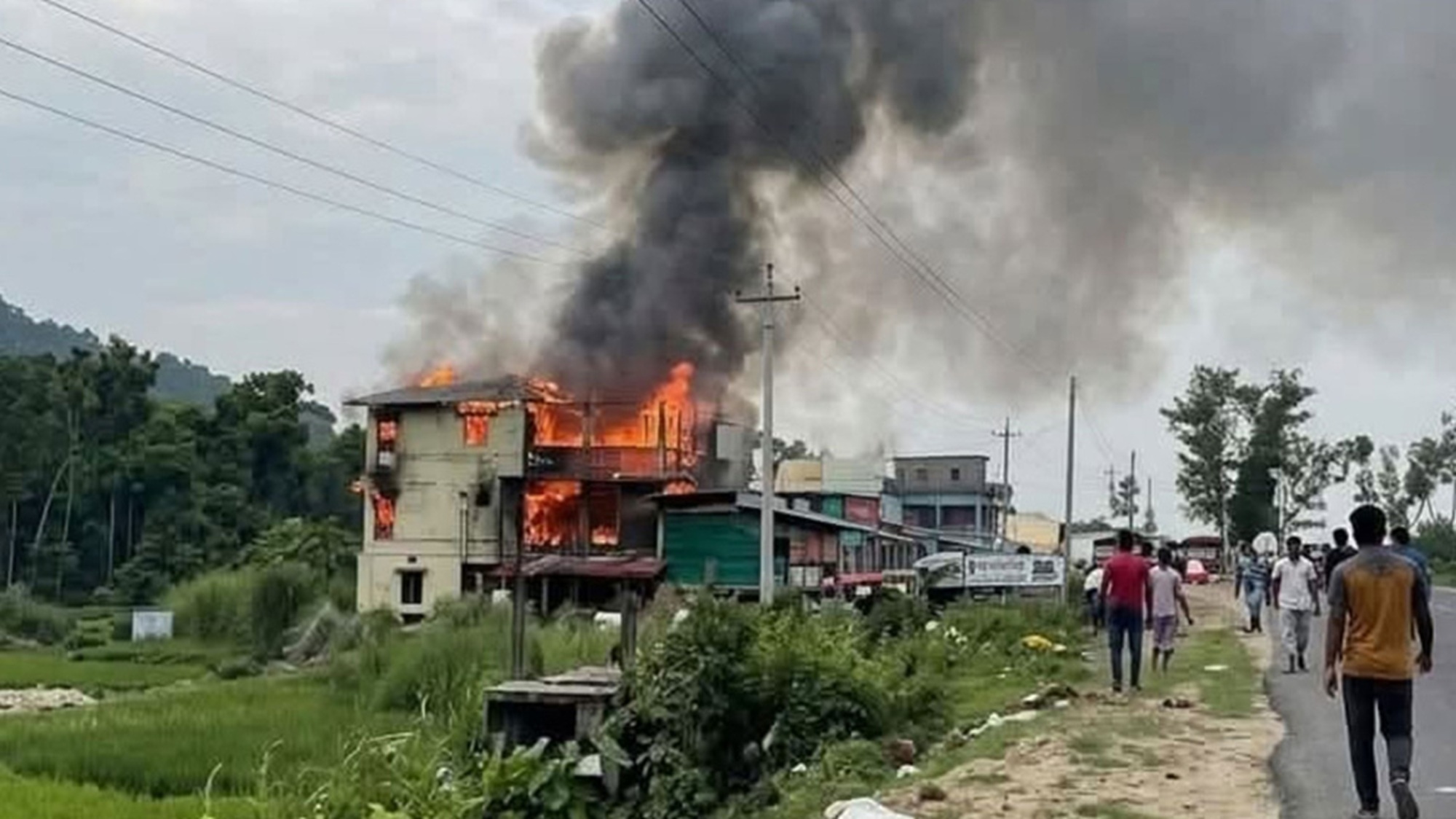 কক্সবাজারে রিসোর্টে আগুন, কী জানা গেল