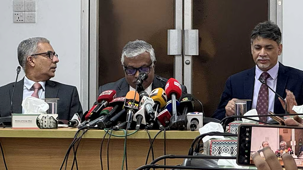তারেক রহমানের জাপান সফরে মেট্রোরেলের ঋণের সুদ কমানোর আলোচনা, হতে পারে ৪ চুক্তি